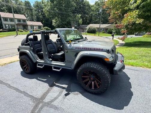 Gray 2021 Jeep Wrangler Unlimited Rubicon