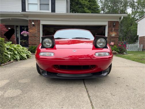 1996 Mazda MX-5 Miata Base