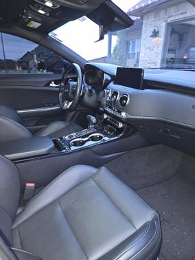 2022 Kia Stinger GT-Line