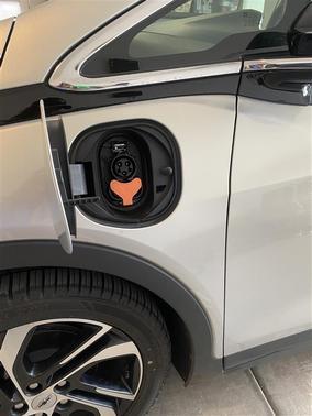 2023 Chevrolet Bolt EV 2LT