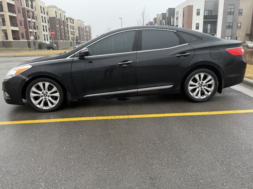 2014 Hyundai Azera Base