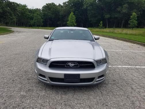 Silver 2013 Ford Mustang V6 Premium