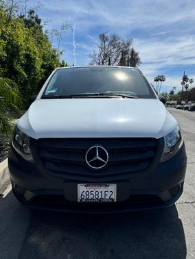 2017 Mercedes-Benz Metris Base