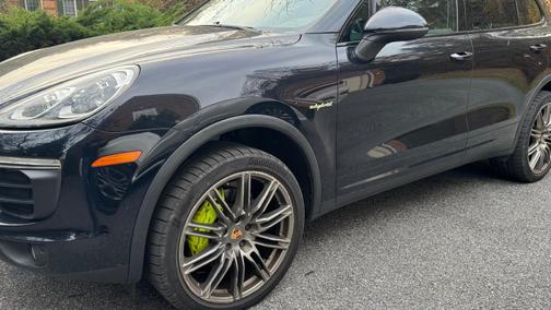 2016 Porsche Cayenne Cayenne S E-Hybrid