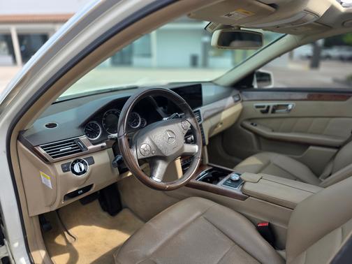 White 2010 Mercedes-Benz E-Class E 350