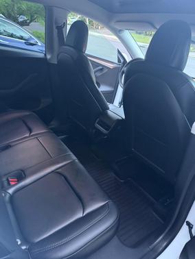 White 2022 Tesla Model Y Performance