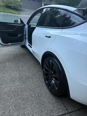 White 2022 Tesla Model Y Performance