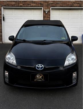 Black 2011 Toyota Prius II