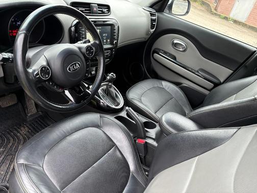 Gray 2016 Kia Soul +