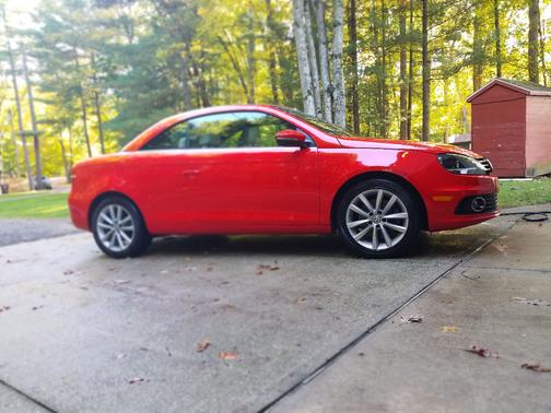 2015 Volkswagen Eos Komfort Edition