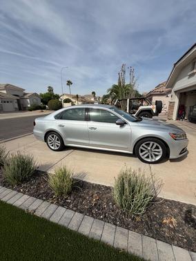 Silver 2017 Volkswagen Passat 1.8T SE w/Technology