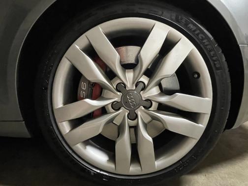 2008 Audi S6 5.2 quattro