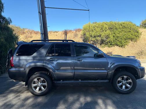 Gray 2006 Toyota 4Runner Sport