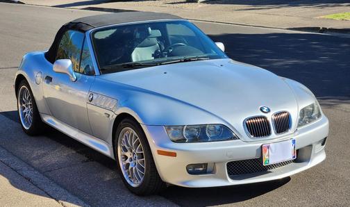 Silver 2002 BMW Z3 3.0i Roadster