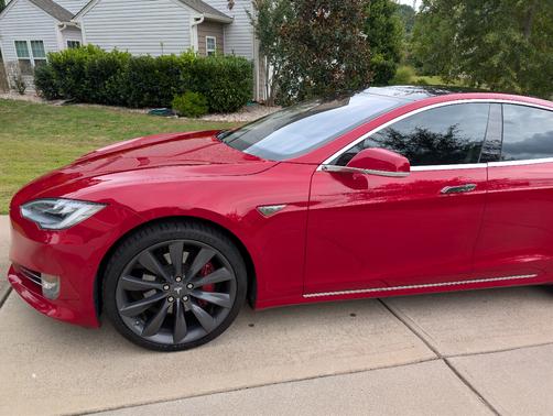 2016 Tesla Model S P90D
