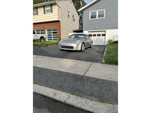 2004 Nissan 350Z Base