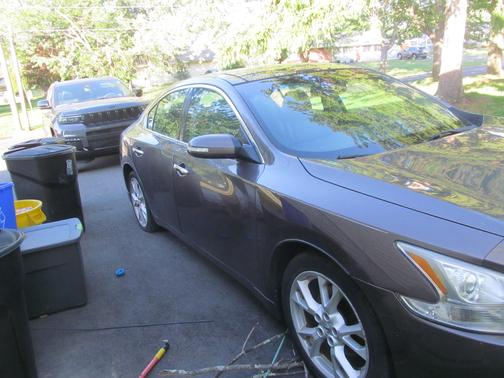 Brown 2012 Nissan Maxima SV