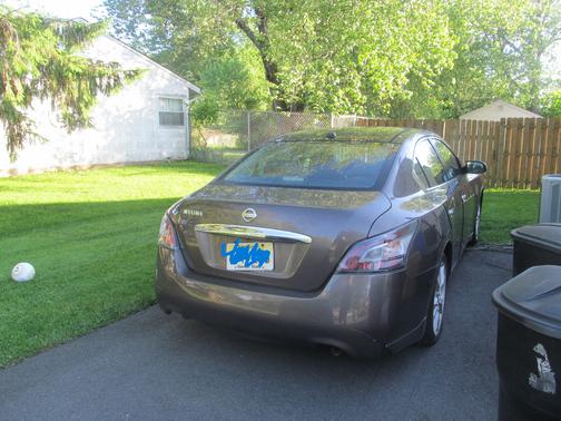 Brown 2012 Nissan Maxima SV