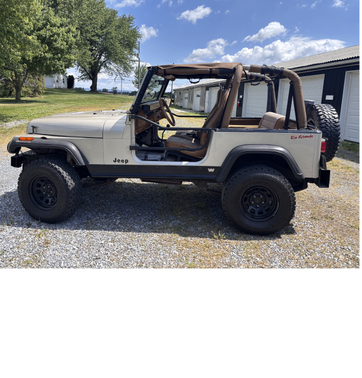 Beige 1995 Jeep Wrangler S