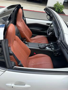 2023 Mazda MX-5 Miata RF Grand Touring