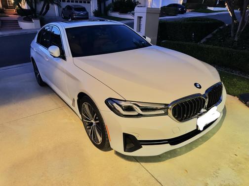 White 2021 BMW 530e Base