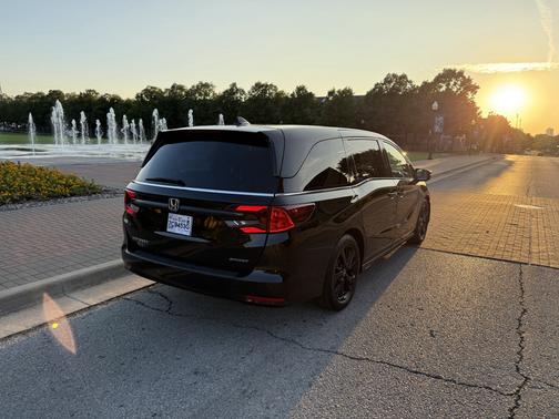 2023 Honda Odyssey Sport