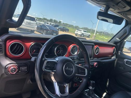 Gray 2021 Jeep Gladiator Rubicon