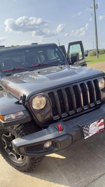Gray 2021 Jeep Gladiator Rubicon