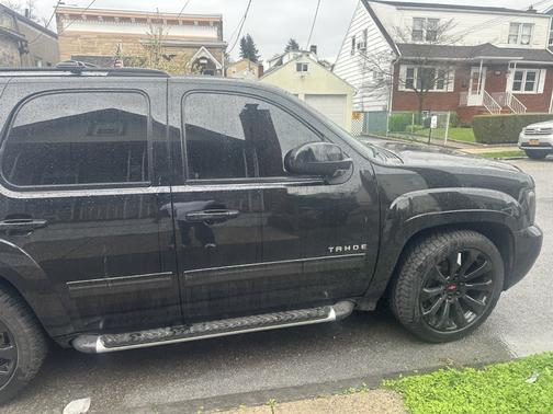 Black 2011 Chevrolet Tahoe LT