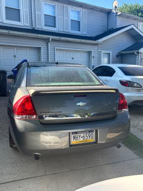 Silver 2008 Chevrolet Impala LTZ