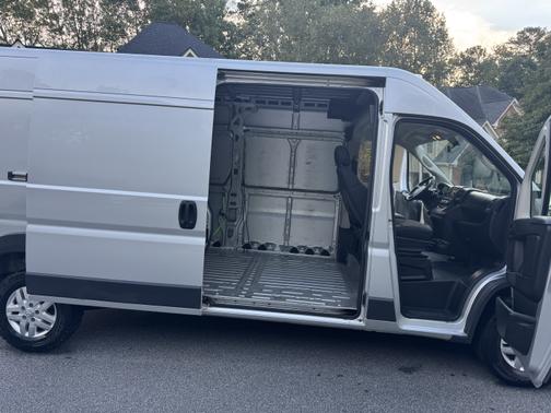 2018 RAM ProMaster 2500 High Roof