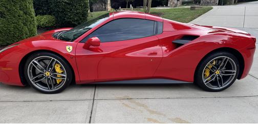2018 Ferrari 488 Spider Base