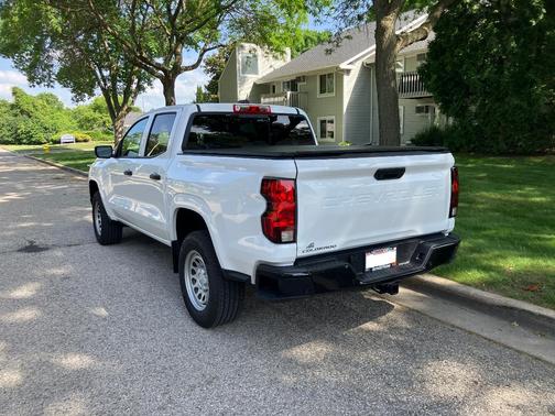 White 2025 Chevrolet Colorado WT