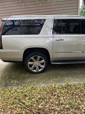 Beige 2017 Cadillac Escalade ESV Luxury