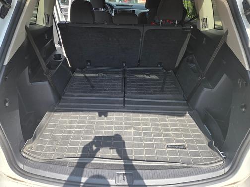 White 2019 Volkswagen Atlas 2.0T S