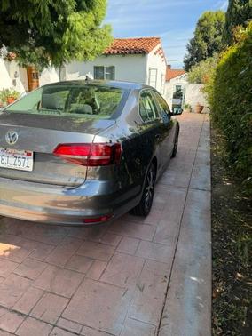Gray 2016 Volkswagen Jetta 1.4T SE
