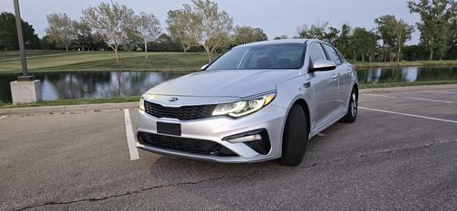 2020 Kia Optima LX
