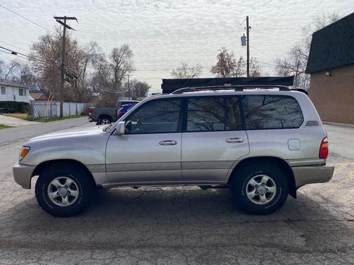 1999 Toyota Land Cruiser Base