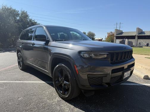 2023 Jeep Grand Cherokee L Altitude