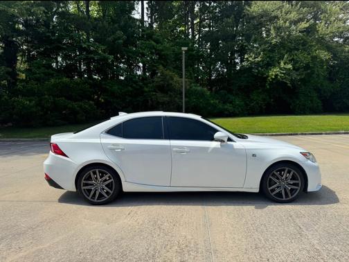 2016 Lexus IS 200t Base