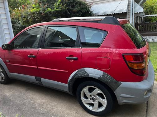 2003 Pontiac Vibe Base