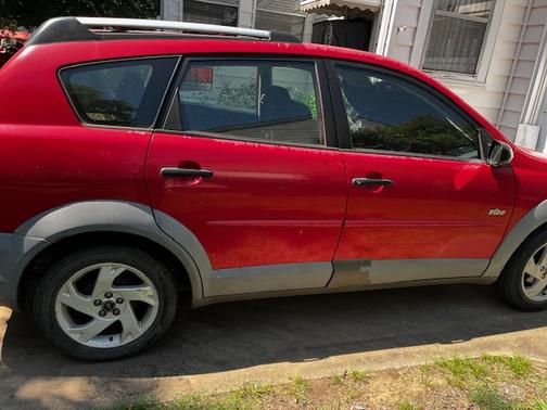 2003 Pontiac Vibe Base