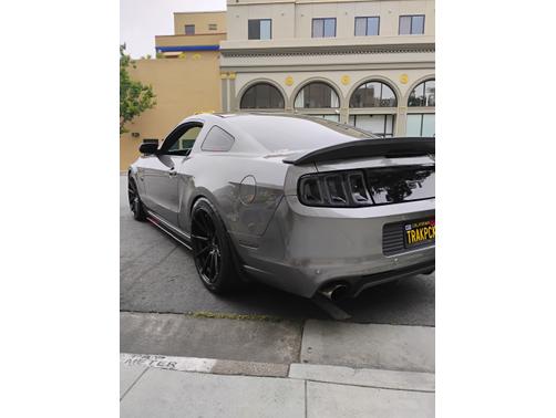 2014 Ford Mustang GT Premium