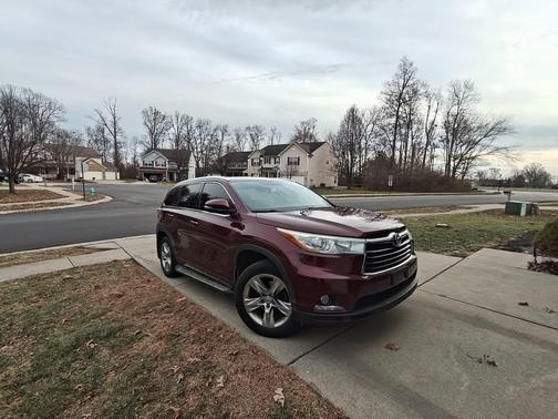 Red 2014 Toyota Highlander Limited
