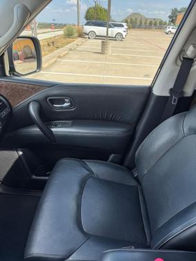 Black 2016 INFINITI QX80 Base