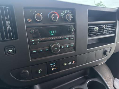 2014 Chevrolet Express 2500 LT