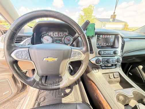 Blue 2019 Chevrolet Suburban LT