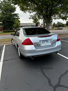 Silver 2007 Honda Accord SE