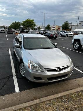 Silver 2007 Honda Accord SE