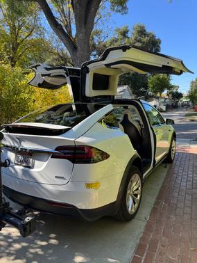2018 Tesla Model X 100D